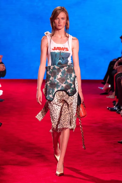 Look 22